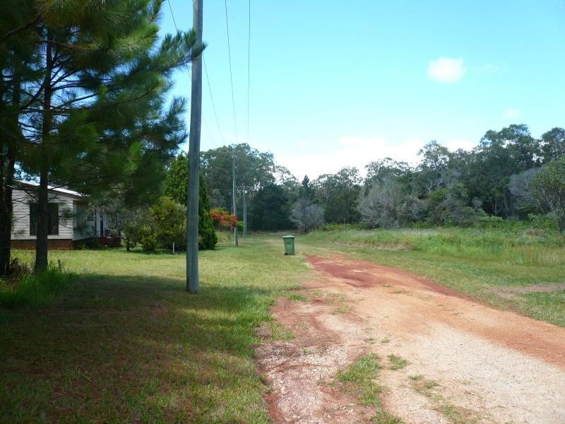 16 Jordan Street, Macleay Island QLD 4184