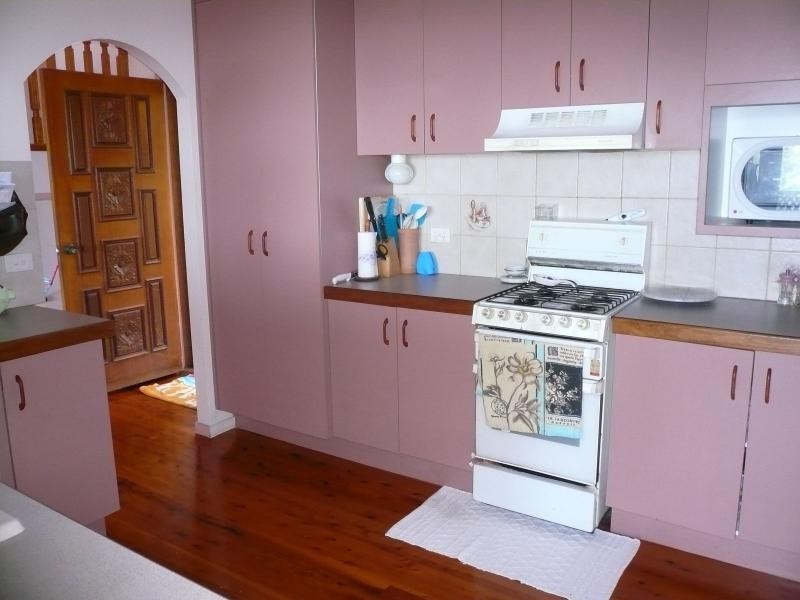 10 Koonwarra Parade, Macleay Island QLD 4184