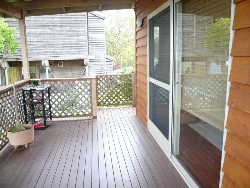10 Koonwarra Parade, Macleay Island QLD 4184