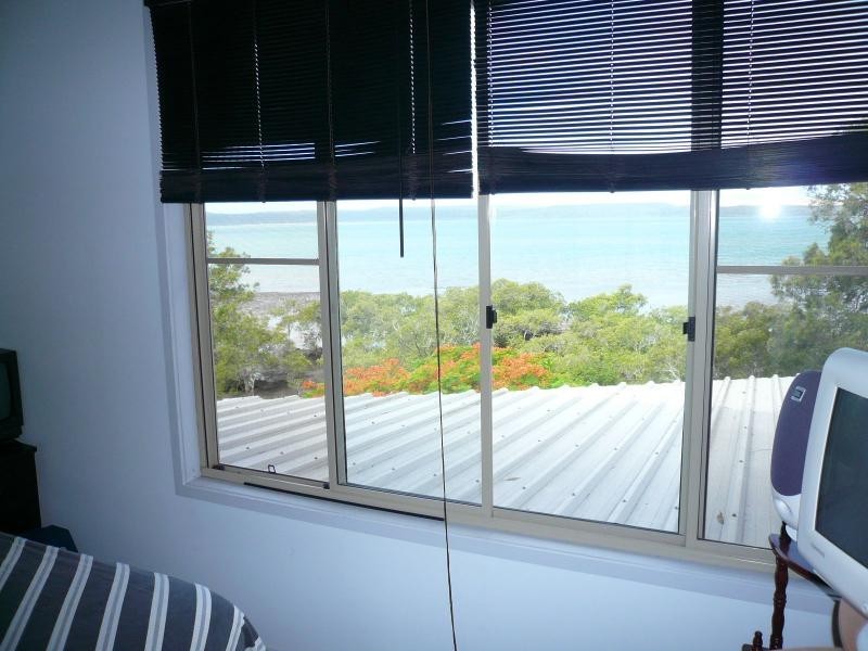 10 Koonwarra Parade, Macleay Island QLD 4184