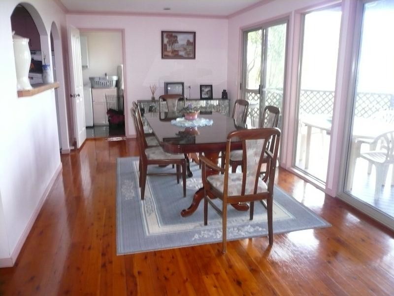 10 Koonwarra Parade, Macleay Island QLD 4184