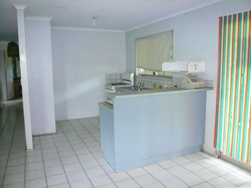 42 Lonicera Street, Macleay Island QLD 4184
