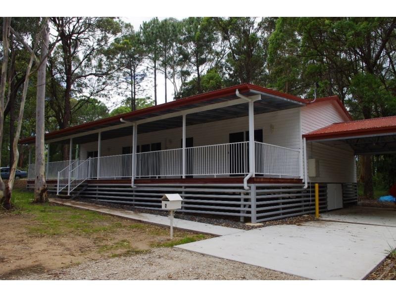 2 Sandpiper Street, Macleay Island QLD 4184