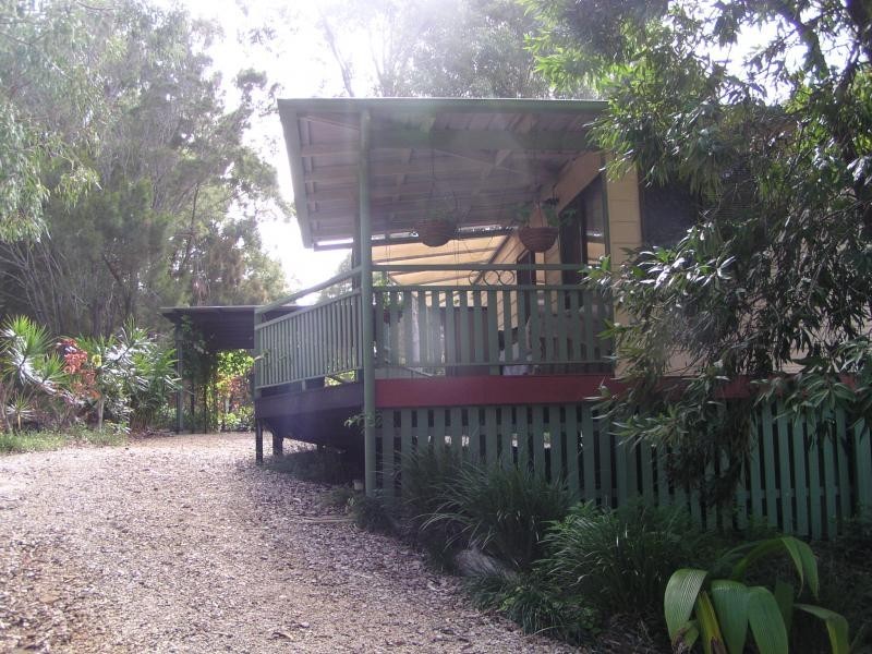 35 Southsea Terrace, Macleay Island QLD 4184