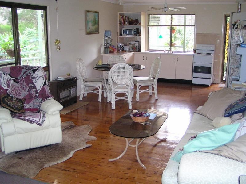 35 Southsea Terrace, Macleay Island QLD 4184