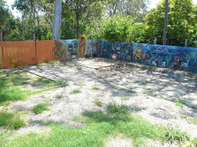 35 Ashton Street, Macleay Island QLD 4184