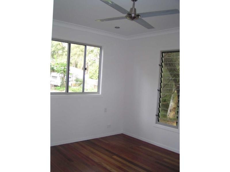 20 Tingara Street, Macleay Island QLD 4184