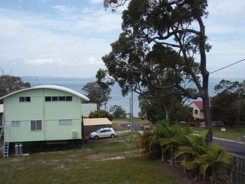 23 Oomool Street, Macleay Island QLD 4184