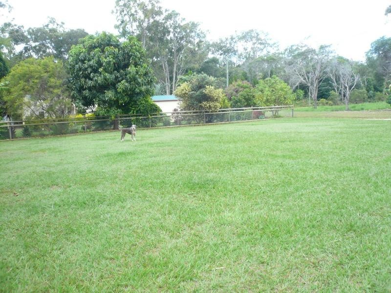 47 Western Road, Macleay Island QLD 4184