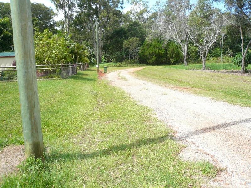 47 Western Road, Macleay Island QLD 4184