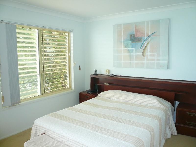 32 Koonwarra Parade, Macleay Island QLD 4184