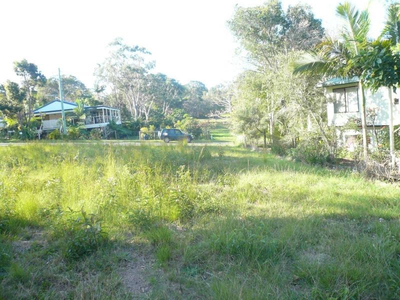 28 Kooberry Street, Macleay Island QLD 4184