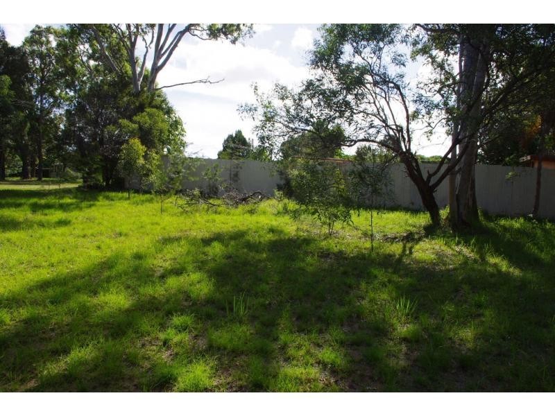 7 Glen Street, Macleay Island QLD 4184