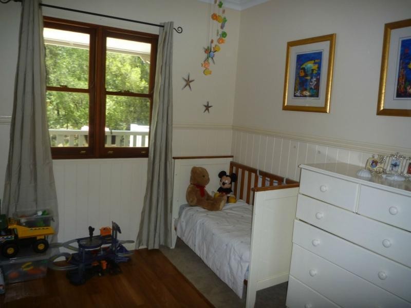 3 Dinjerra Street, Macleay Island QLD 4184