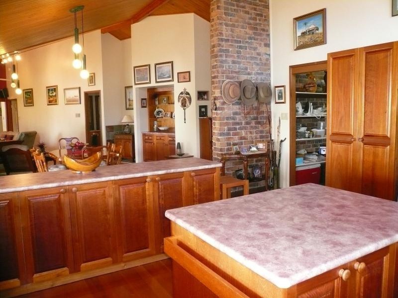 24 Weeroona Avenue, Macleay Island QLD 4184