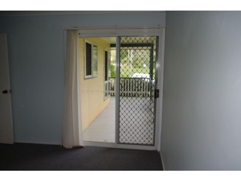 15 Lonicera Street, Macleay Island QLD 4184