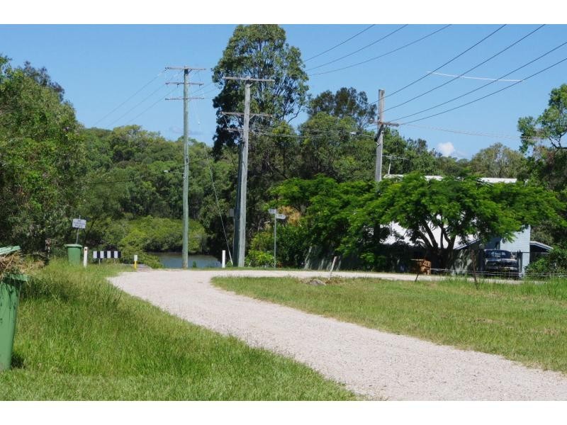 17 Cressy Street, Macleay Island QLD 4184