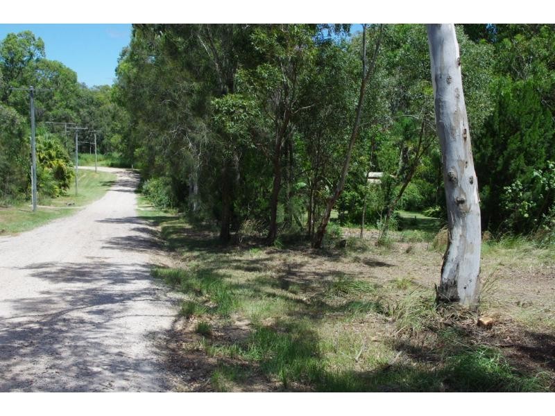 11 Atlantic Street, Lamb Island QLD 4184