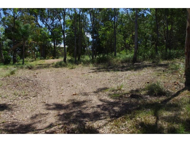 11 Atlantic Street, Lamb Island QLD 4184