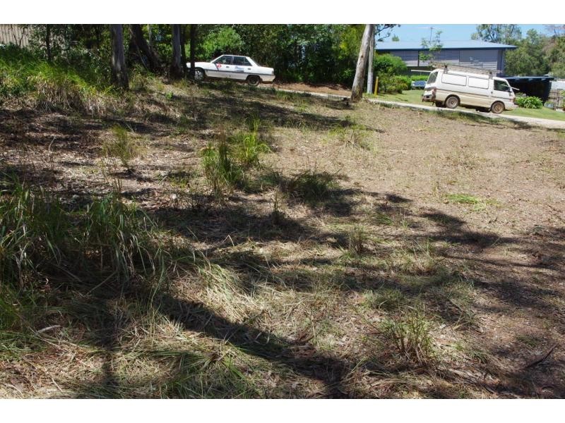 11 Atlantic Street, Lamb Island QLD 4184