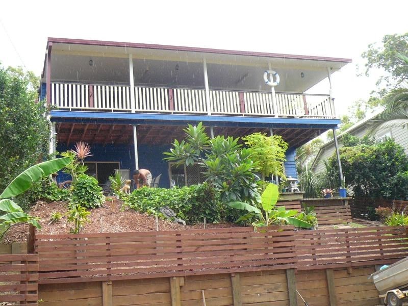 17 Golden Sands Boulevard, Macleay Island QLD 4184