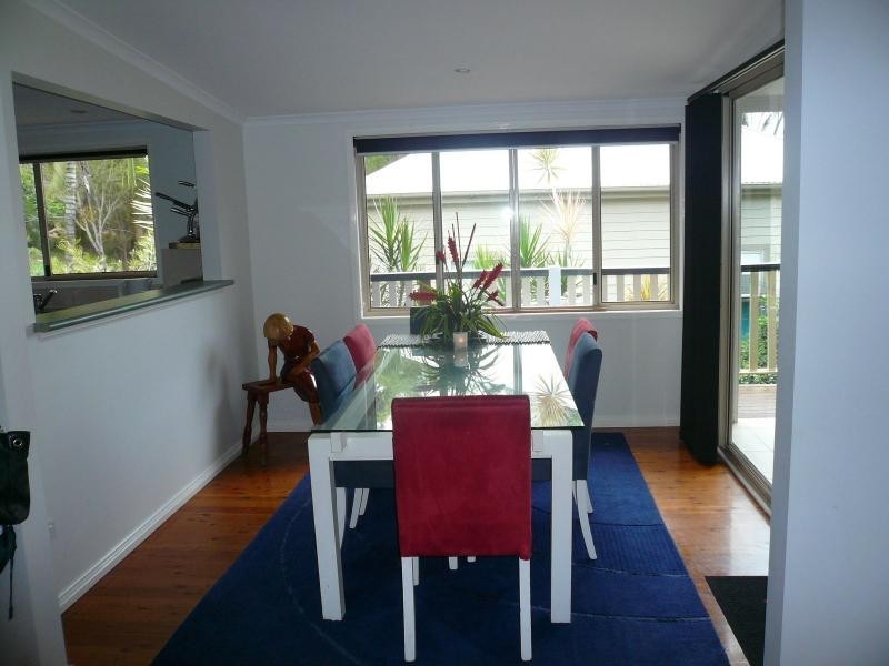 17 Golden Sands Boulevard, Macleay Island QLD 4184