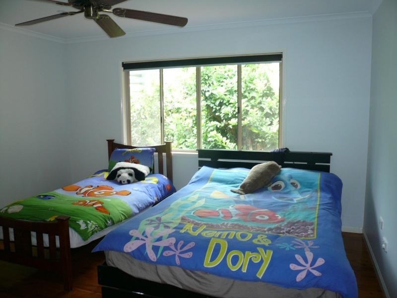 17 Golden Sands Boulevard, Macleay Island QLD 4184