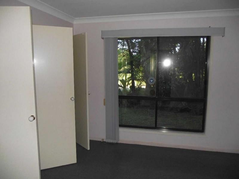 2 Michael Avenue, Lamb Island QLD 4184