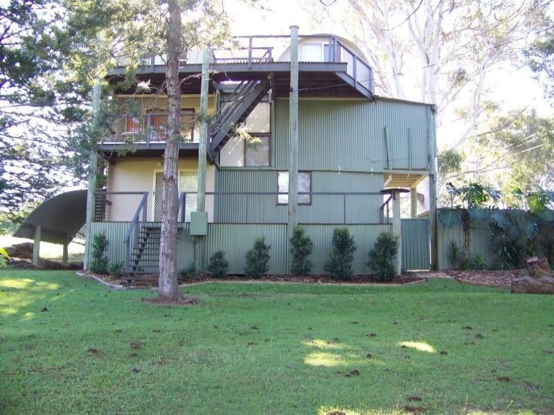 31 Pier Haven, Lamb Island QLD 4184