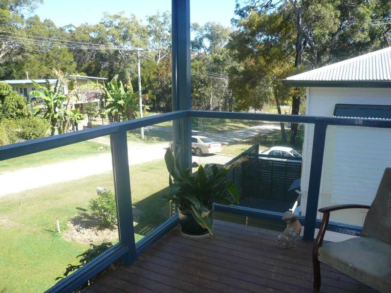 11 Jane Street, Macleay Island QLD 4184