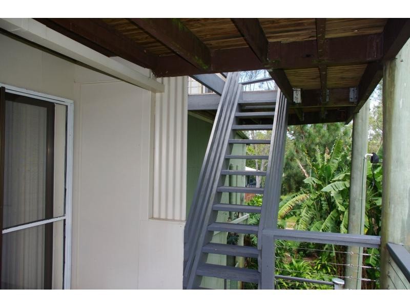 31 Pier Haven, Lamb Island QLD 4184