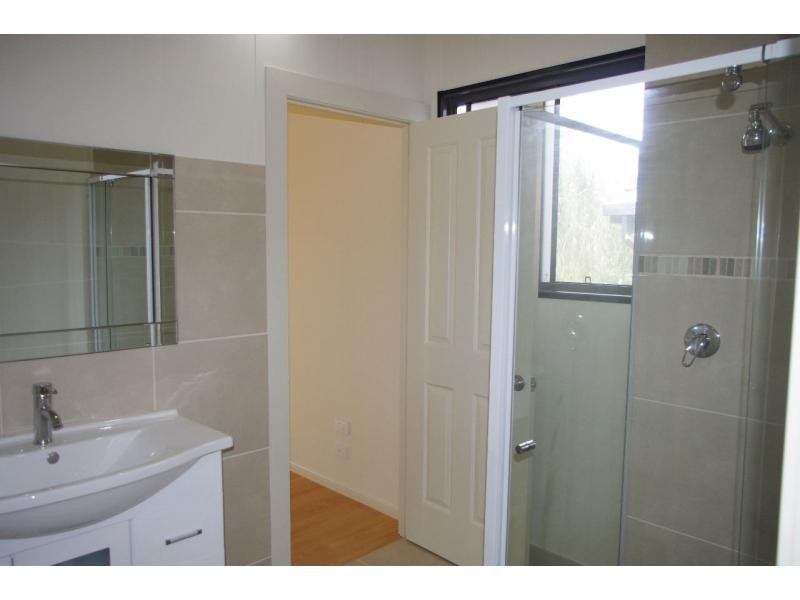 6 Alistair Court, Macleay Island QLD 4184