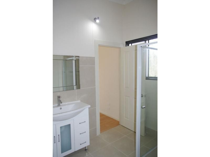 6 Alistair Court, Macleay Island QLD 4184