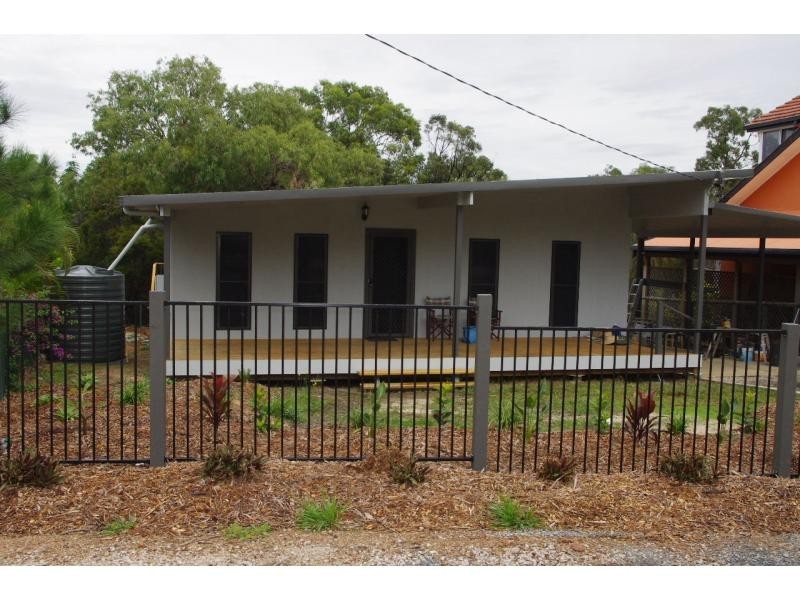 6 Alistair Court, Macleay Island QLD 4184