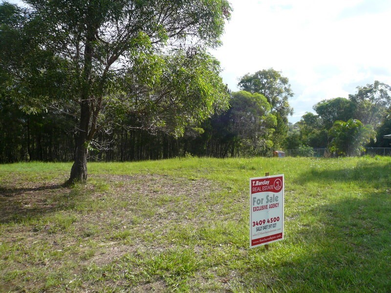 12. Calm Waters Crescent, Macleay Island QLD 4184