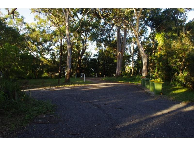 192 The Esplanade, Karragarra Island QLD 4184