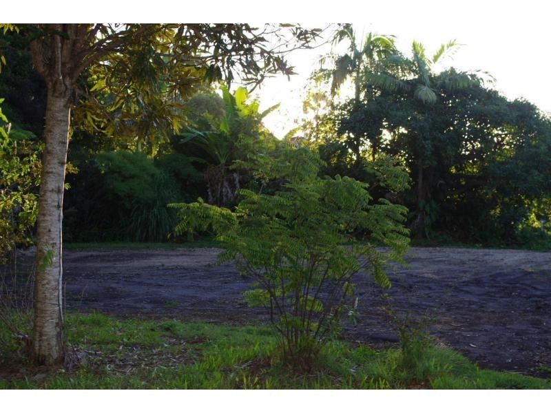 2 Nina Street, Karragarra Island QLD 4184