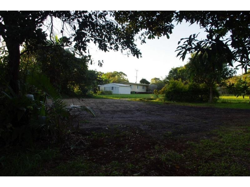 2 Nina Street, Karragarra Island QLD 4184