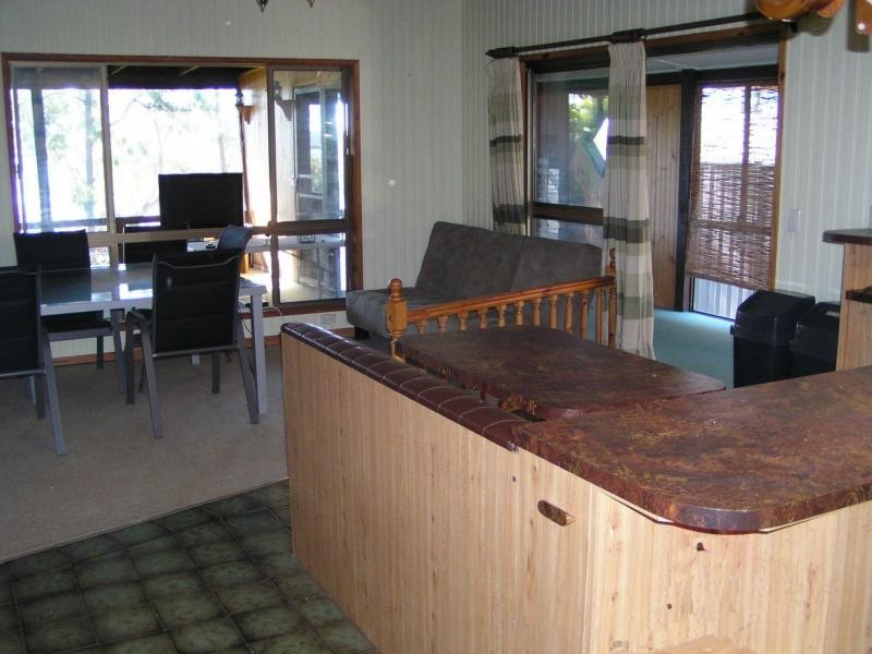 3 Treasure Island Avenue, Karragarra Island QLD 4184