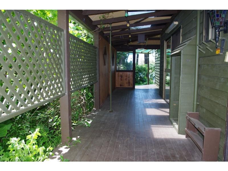 3 Treasure Island Avenue, Karragarra Island QLD 4184