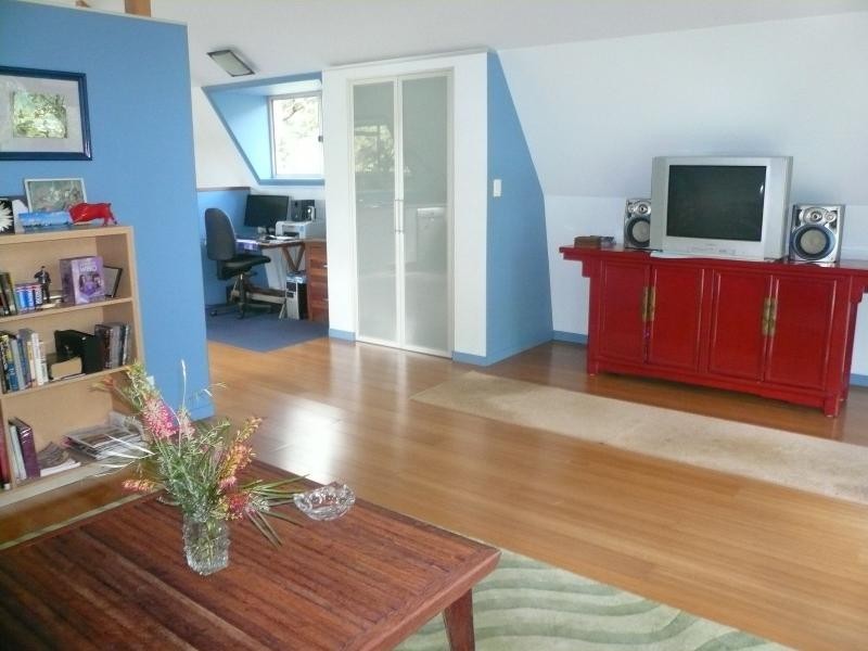 11 Weeroona Avenue, Macleay Island QLD 4184