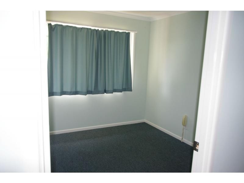 6 Eastbourne Terrace, Macleay Island QLD 4184