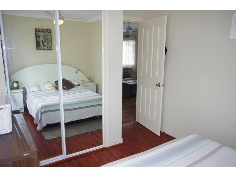 18 Cooee Crescent, Macleay Island QLD 4184