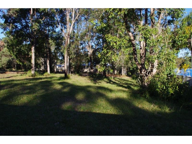 11 Pier Haven, Lamb Island QLD 4184