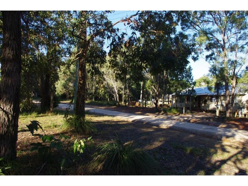 11 Pier Haven, Lamb Island QLD 4184