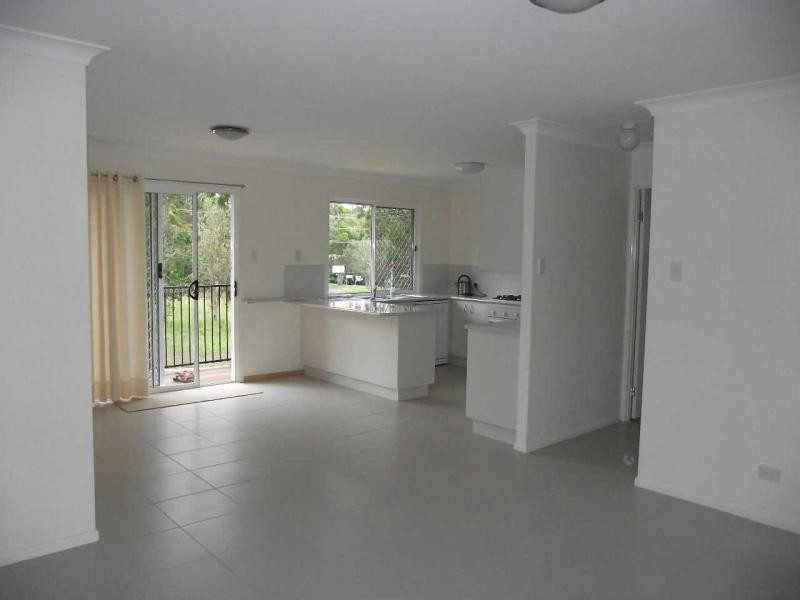 2 Morwong Street, Macleay Island QLD 4184