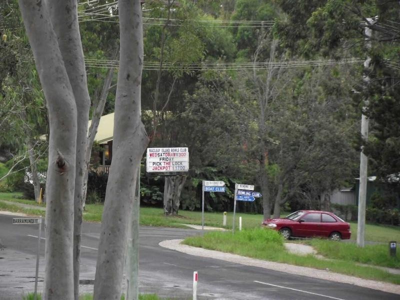 2 Morwong Street, Macleay Island QLD 4184