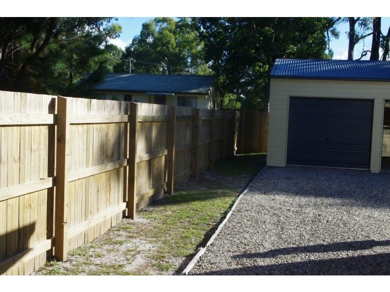15 Kevin Street, Macleay Island QLD 4184