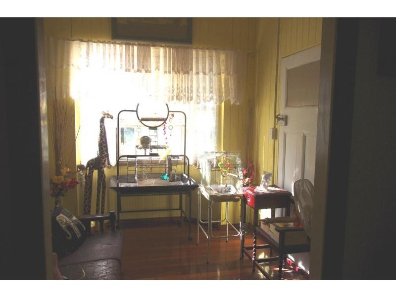 18 Panaroo Street, Macleay Island QLD 4184