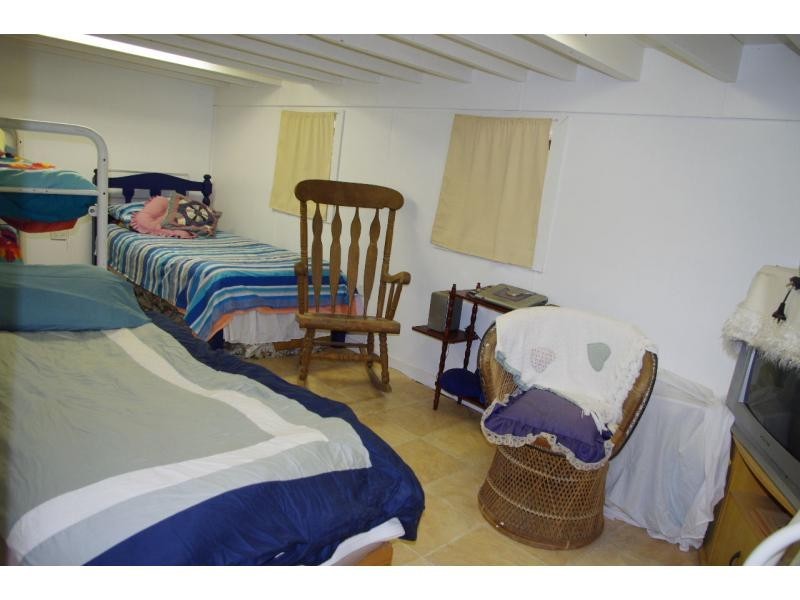 16 Noyes Parade, Karragarra Island QLD 4184